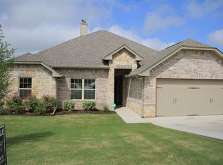 313 Red Dr, Aledo, TX 76008