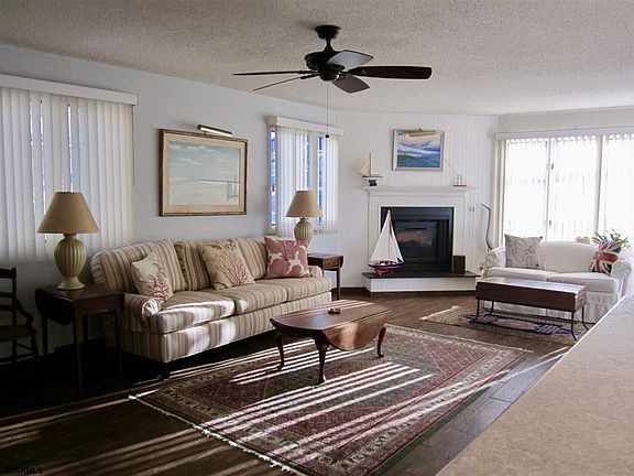 2nd image of 5356 Asbury Ave Floor 1
