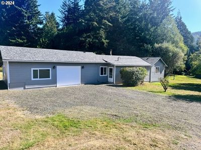 93368 Luscombe Loop, Coos Bay, OR, 97420