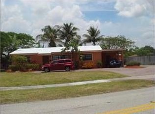 9555 Independence Rd, Cutler Bay, FL 33157