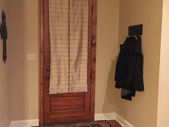 4th image of 212 Bentgrass Dr
