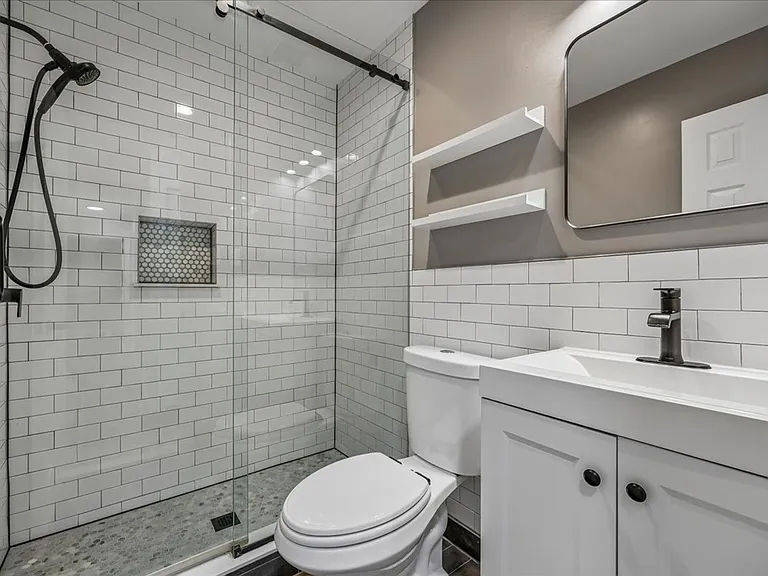 11506 Stonewood Ln — Photo 29