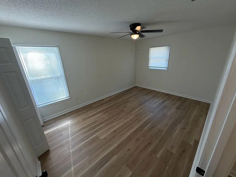 129 Misty Oak Rd — Photo 6