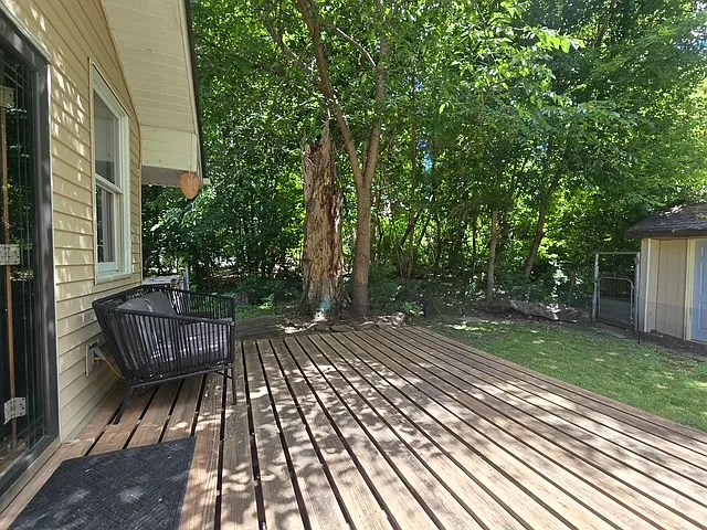 2150 Kenwood Way — Photo 4