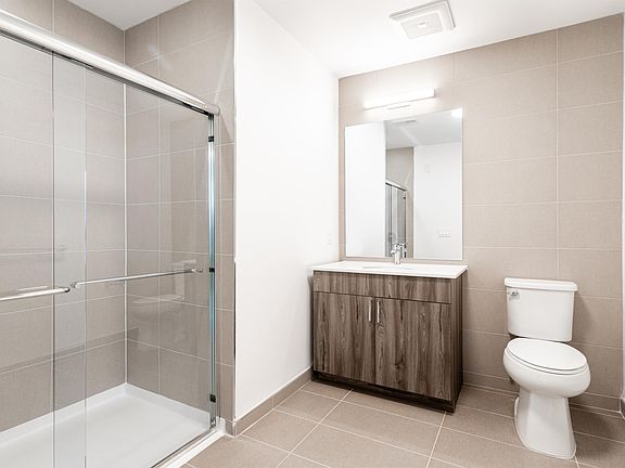 5th image of 475 William St #201