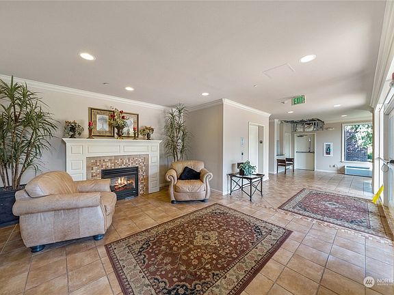 2nd image of 2440 S Steele #210