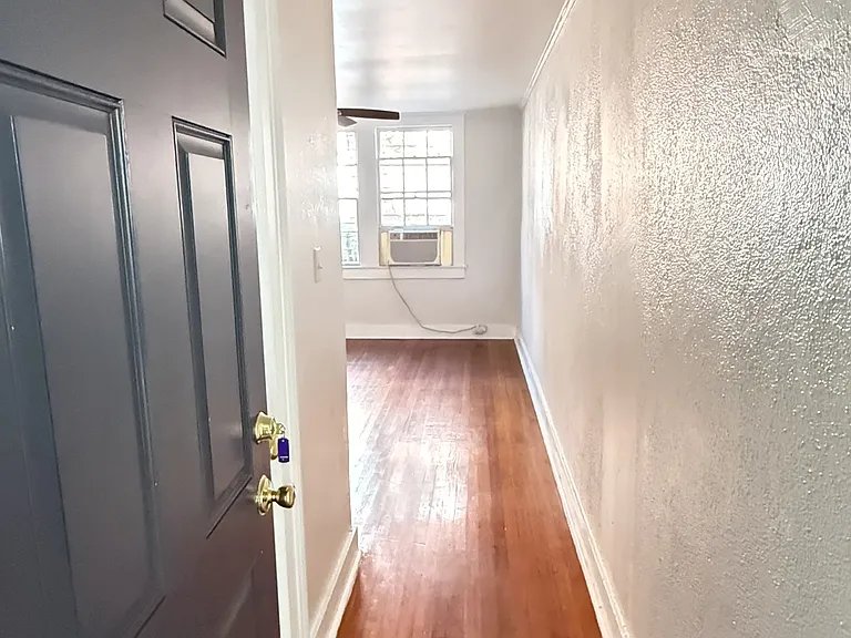 3539 Saint Charles Ave #D — Photo 3