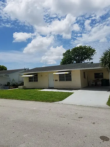 4934 NW 55th Ct Photo 1