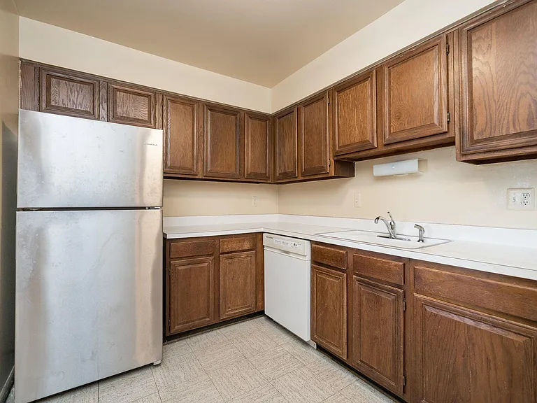 23788 Village House Dr N #8B — Photo 13