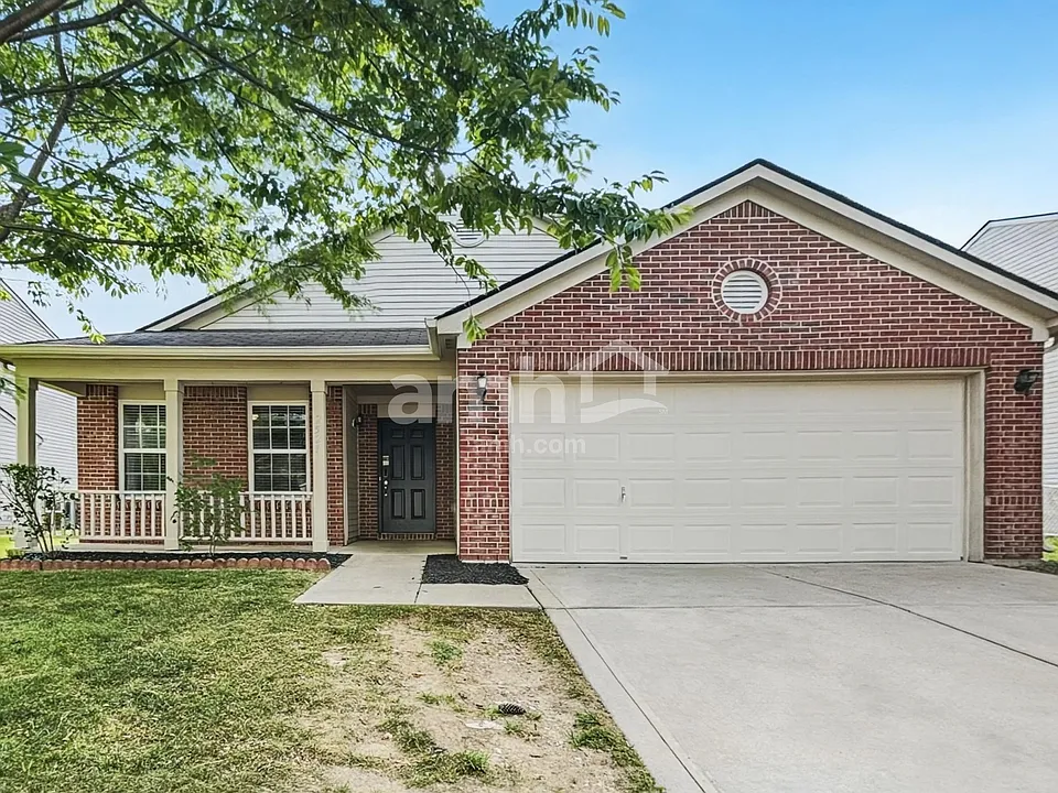 2521 Monarchy Ln