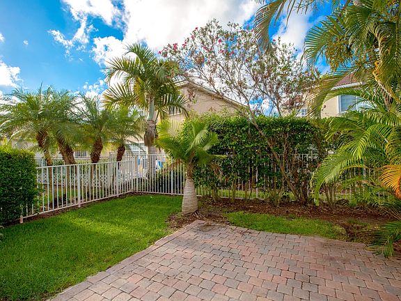 5th image of 12632 NW 6th Ct