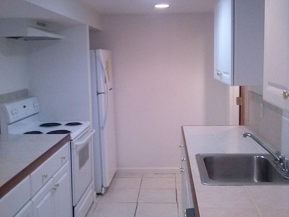 5th image of 244 Center St #B