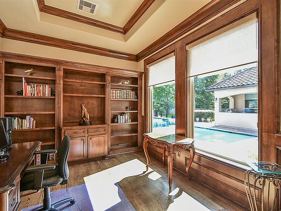 5th image of 6 Ivy Castle Ct