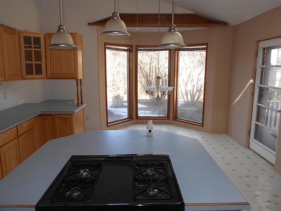 4th image of 355 Kayenta Dr
