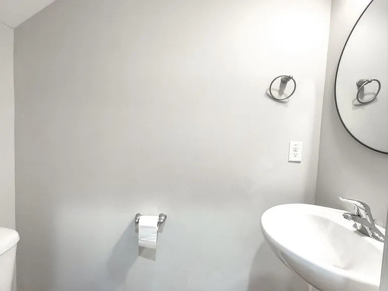 150 Buchanan Cir — Photo 4