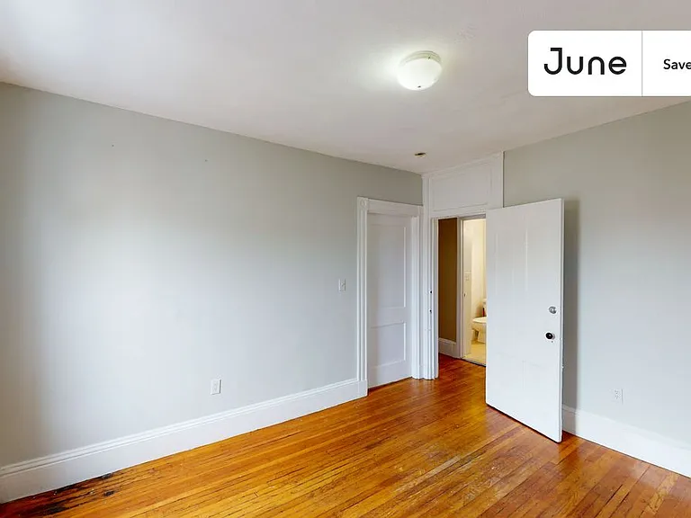 76 Easton St — Photo 26