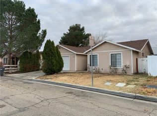 1846 Park Circle Dr, Lancaster, CA 93535
