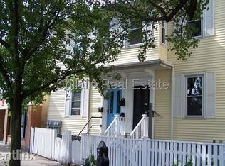 196 Hampshire St #1, Cambridge, MA 02139