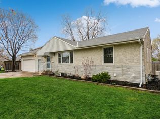 5469 Horizon Dr NE, Fridley, MN 55421