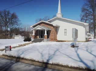 1111 E College Ave, Greenville, IL