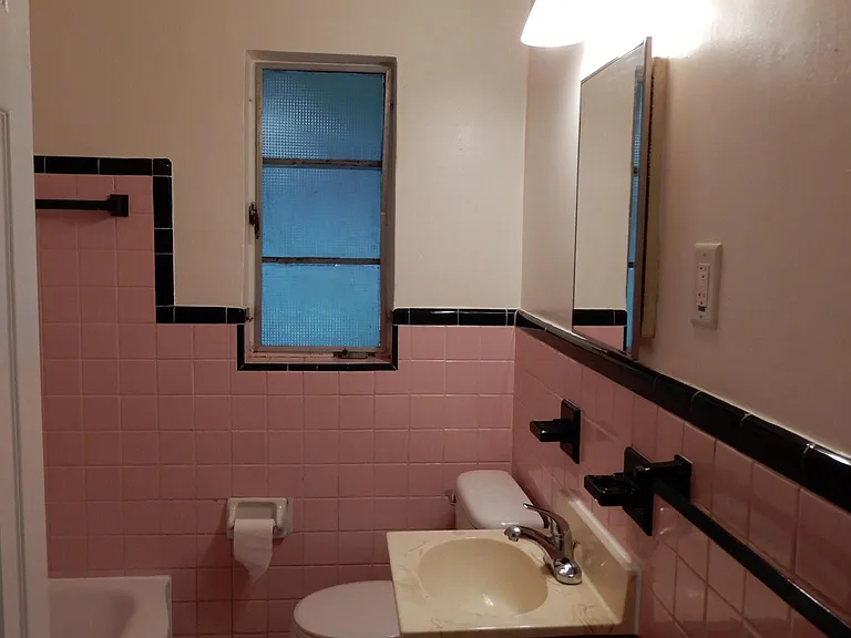 BATHROOM- TUB/ SHOWER COMBO
