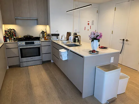 Kitchen, photo 1