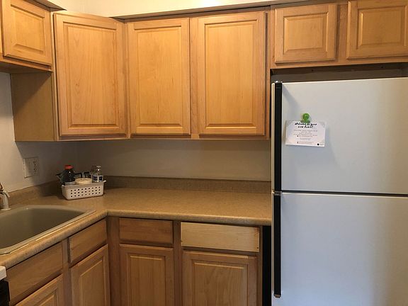 3rd image of 1201 Greenwood Ave Unit 104