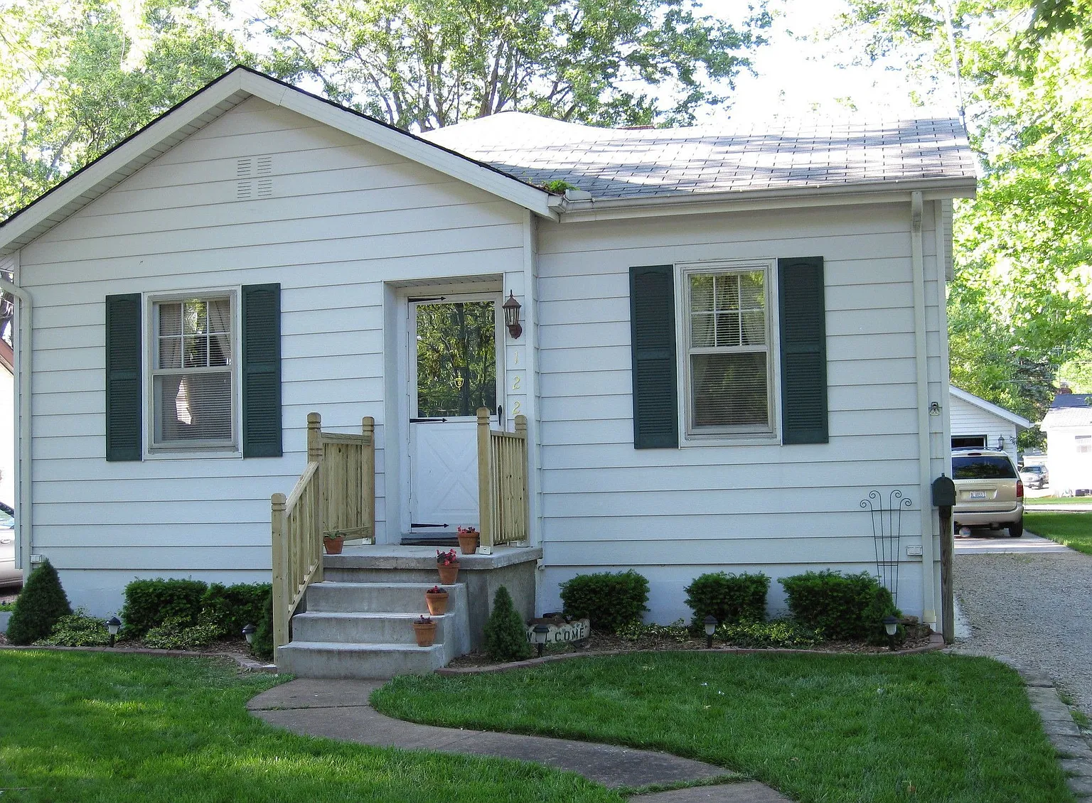1225 McKinley St photo 1