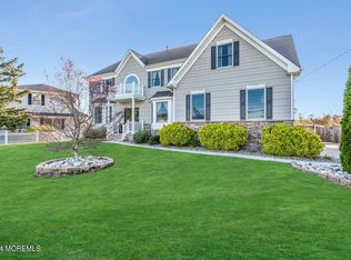 84 Sunrise Blvd, Toms River, NJ 08753