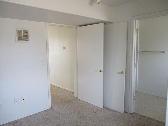 4th image of 5 Mountain Laurel St APT C104