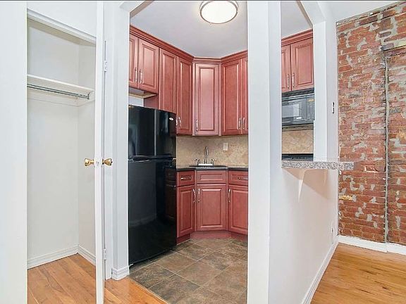 5th image of 56 Avenue C #3