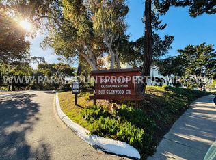 500 Glenwood Cir APT 528, Monterey, CA 93940