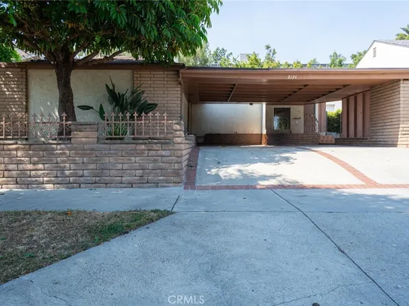 2171 W 26th Pl, Los Angeles, CA 90018