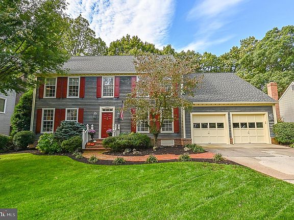2nd image of 14521 S Hills Ct