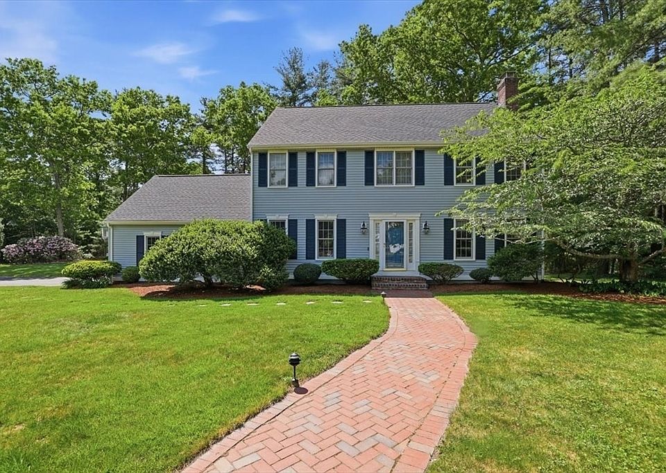 1st image of 32 Millfarm Dr