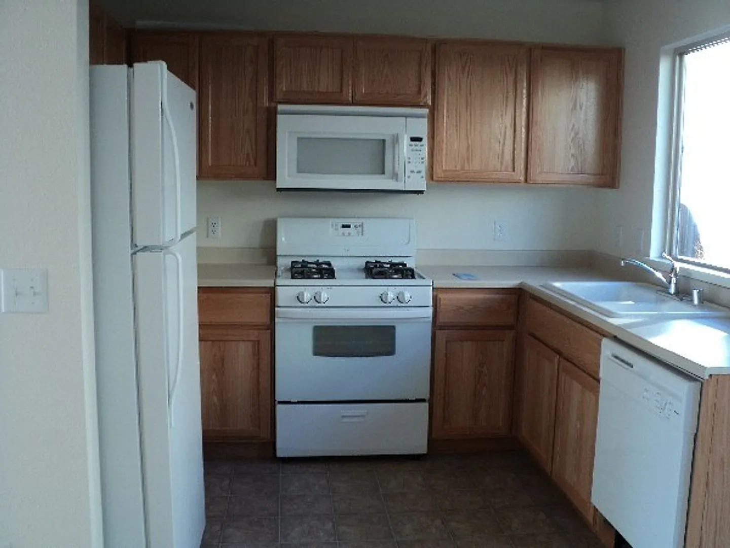 McKinleyville Townhouse — Photo 2
