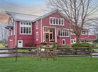 18660 Ravenna Rd, Chagrin Falls, OH 44023