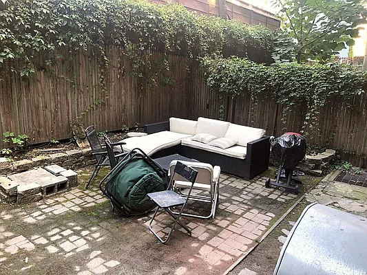 Rented by Sky Management | media 6