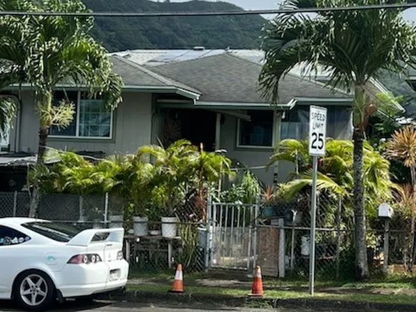 2704 Kalihi St, Honolulu, HI 96819