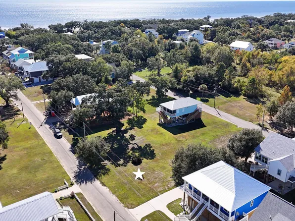 129 Beachview Dr #15, Pass Christian, MS 39571