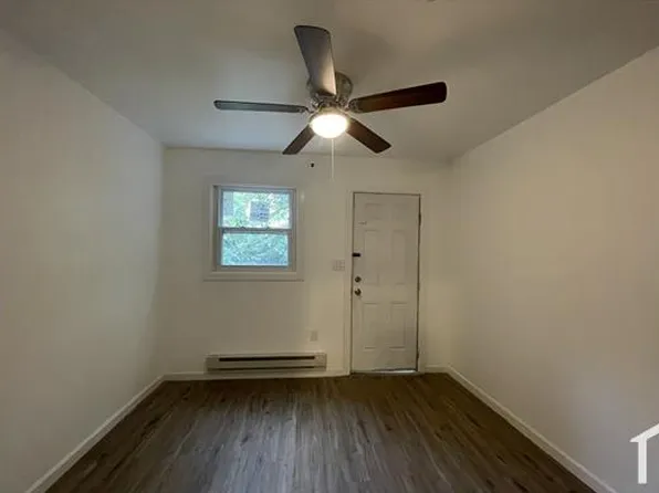 2553 N Lee St, Philadelphia, PA 19125