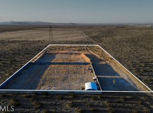 6 Vinton Rd, Adelanto, CA 92301