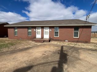 32 Georgian Cv UNIT R, Jackson, TN 38305