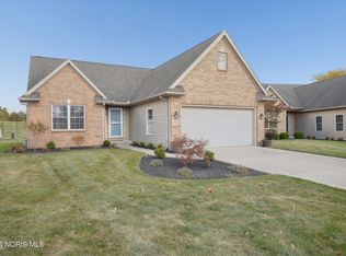 9522 Captiva Dr, Sylvania, OH 43560