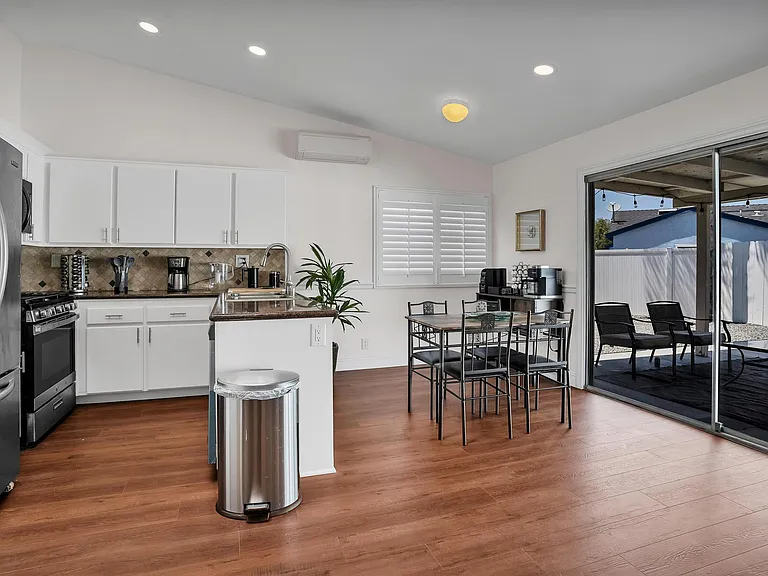 3784 Nectarine Cir #1 — Photo 11