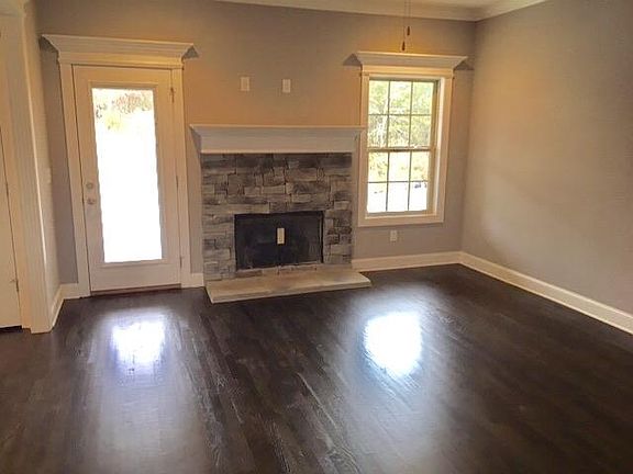 5th image of 1063 Laramie Lot 120
