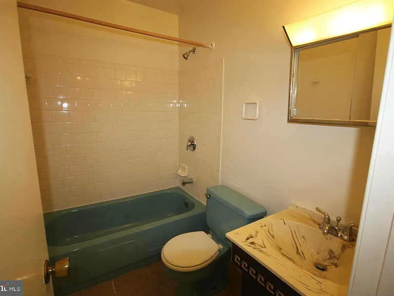 3722 Persimmon Cir — Photo 18