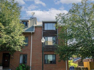 1101 N 3rd St, Harrisburg, PA, 17102