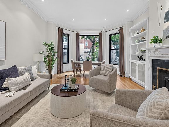 4th image of 37 Bay State Rd APT 3