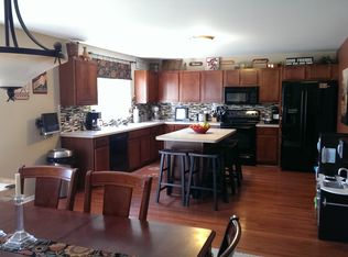 4508 Sunflower Cir, Clarkston, MI 48346